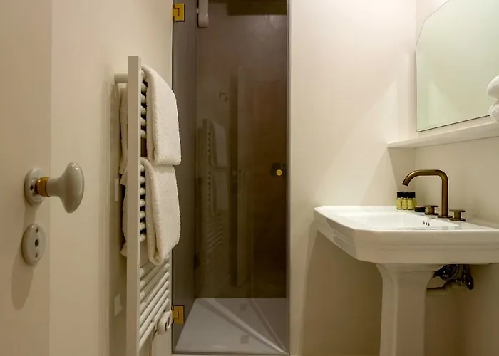 Habitat Parisien - Saint Sauveur Montorgueil Paris
